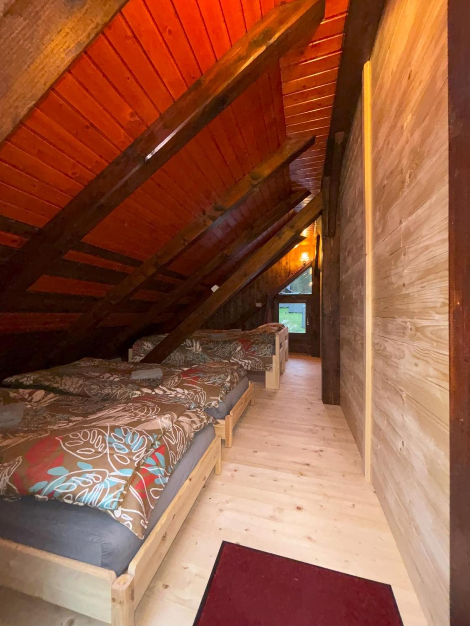 Camping & Glamping Grintovec 프레드보르 외부 사진